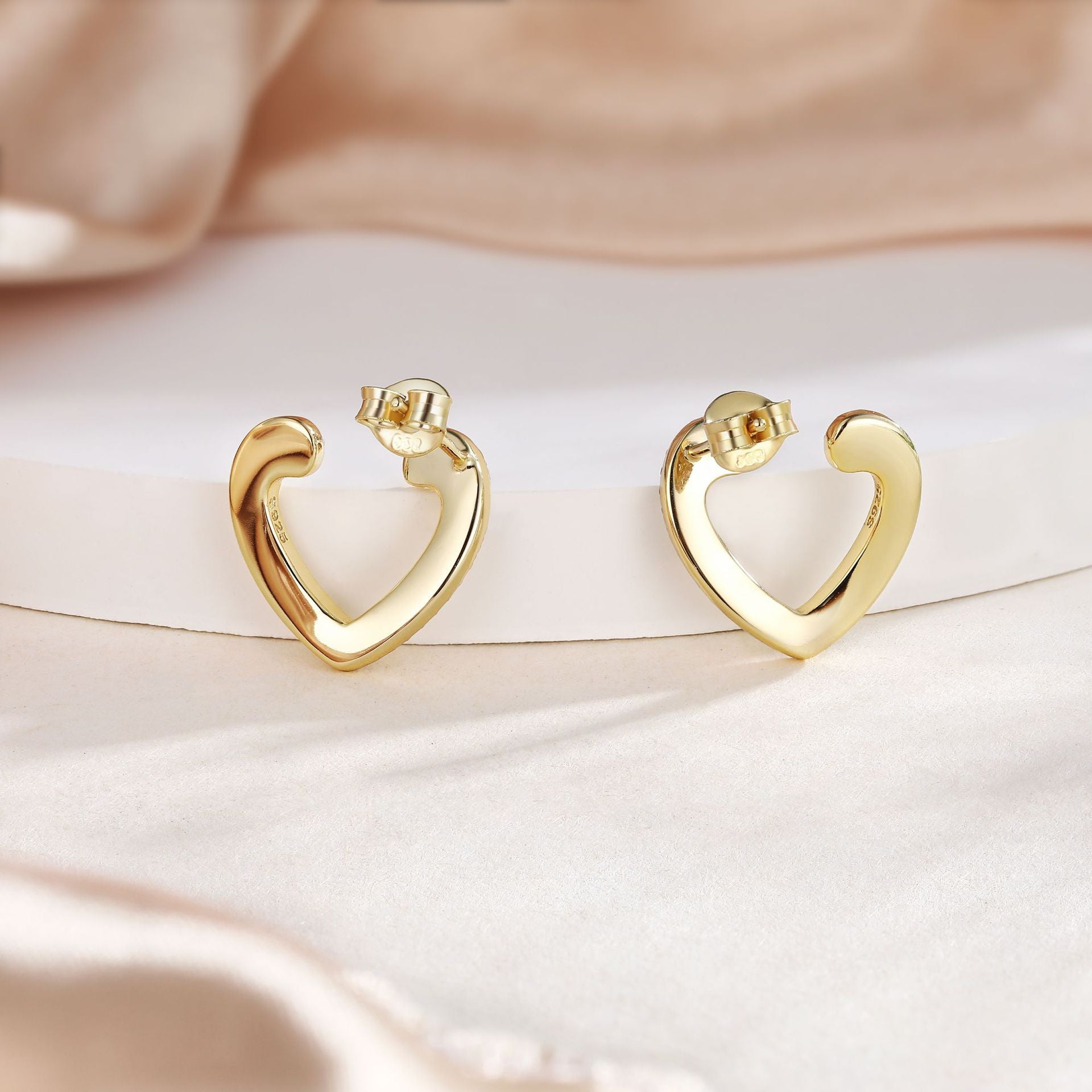 ‌Minimalist S925 Silver Heart Stud Earrings – Hypoallergenic Gift for Her, Handmade
