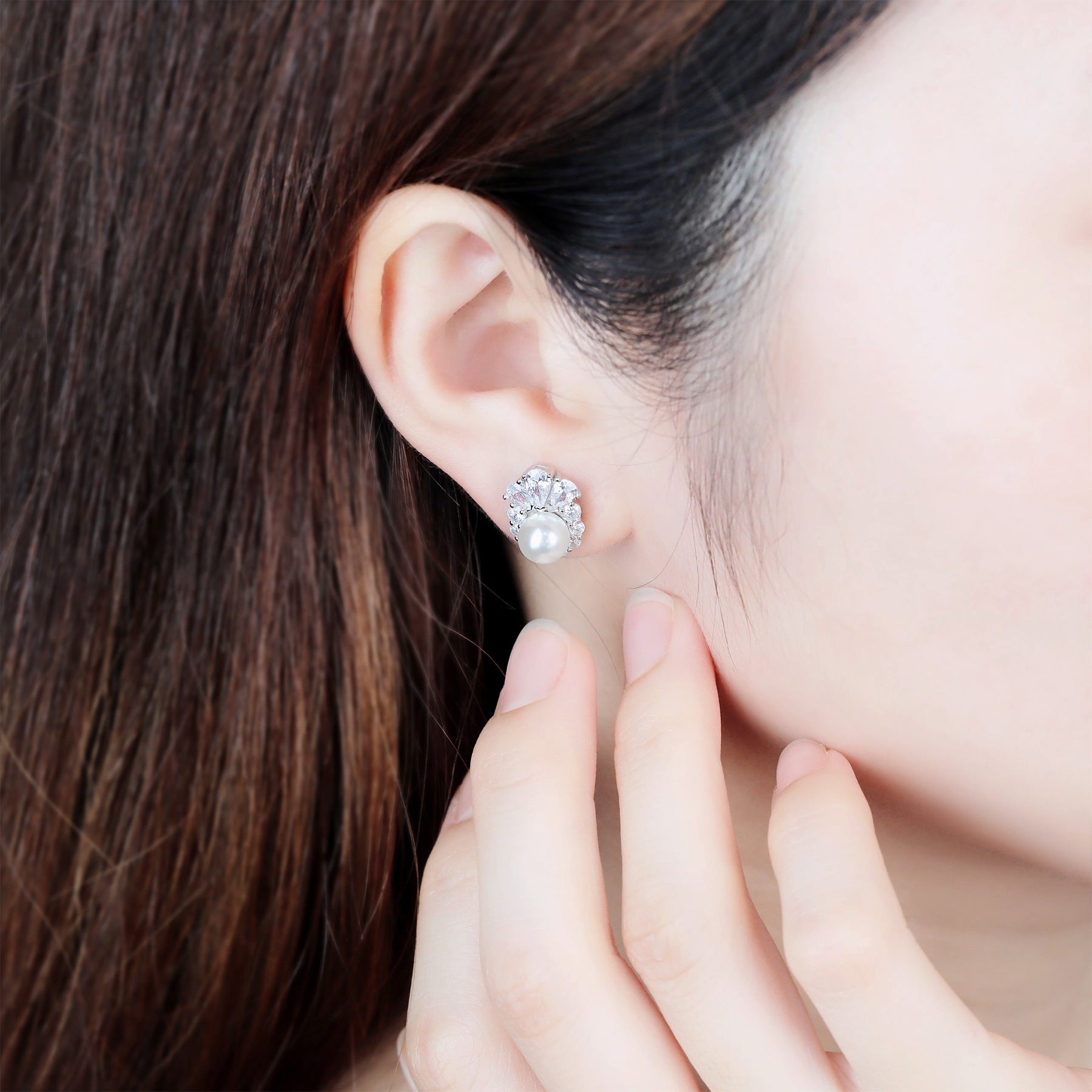 ‌Minimalist S925 Pearl & Zircon Stud Earrings – Hypoallergenic Gift for Her, Handmade