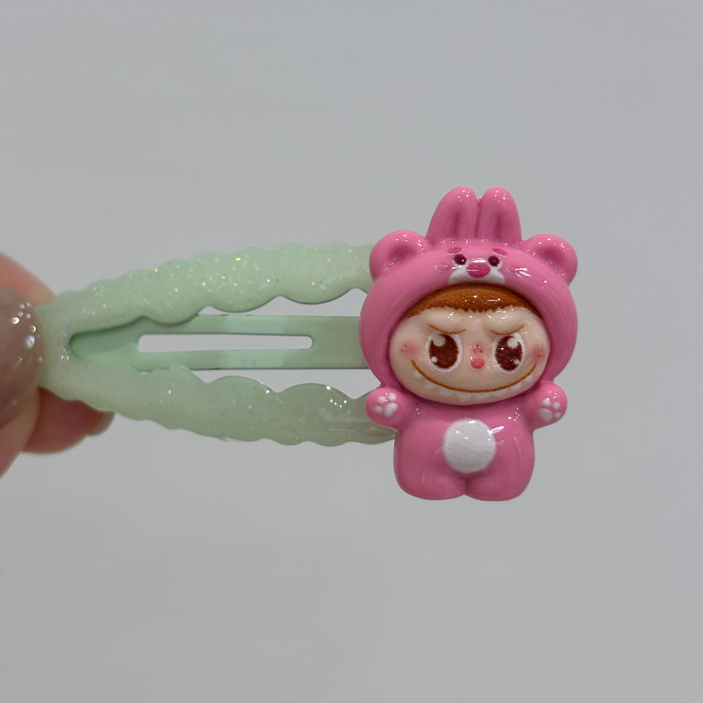 Kawaii Labubu Hair Clip & Scrunchie Set，Labubu Dreamy Hair Clips & Scrunchies Combo，Cute Animal Hair Accessories Bundle(Green Grape)