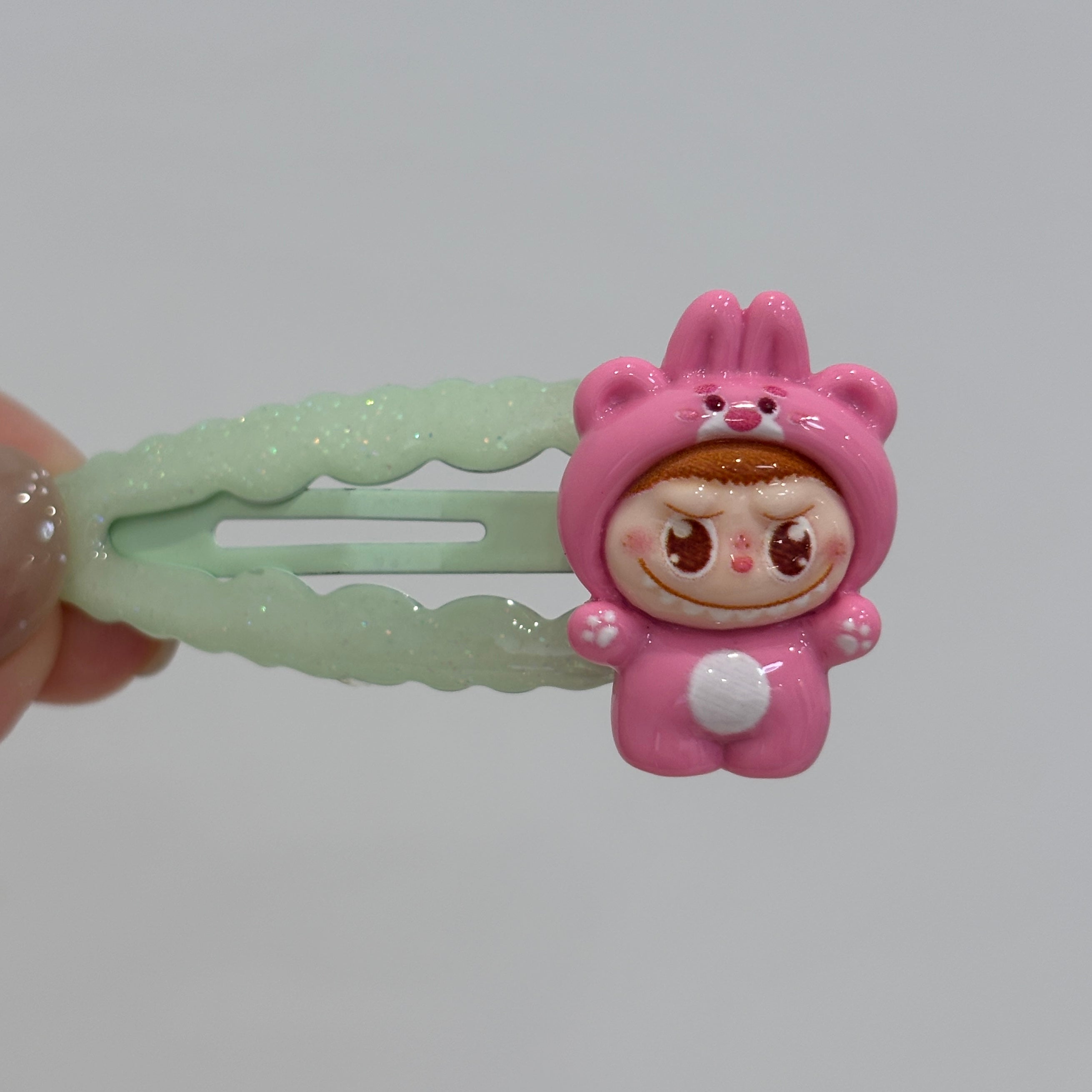 Kawaii Labubu Hair Clip & Scrunchie Set，Labubu Dreamy Hair Clips & Scrunchies Combo，Cute Animal Hair Accessories Bundle(Green Grape)