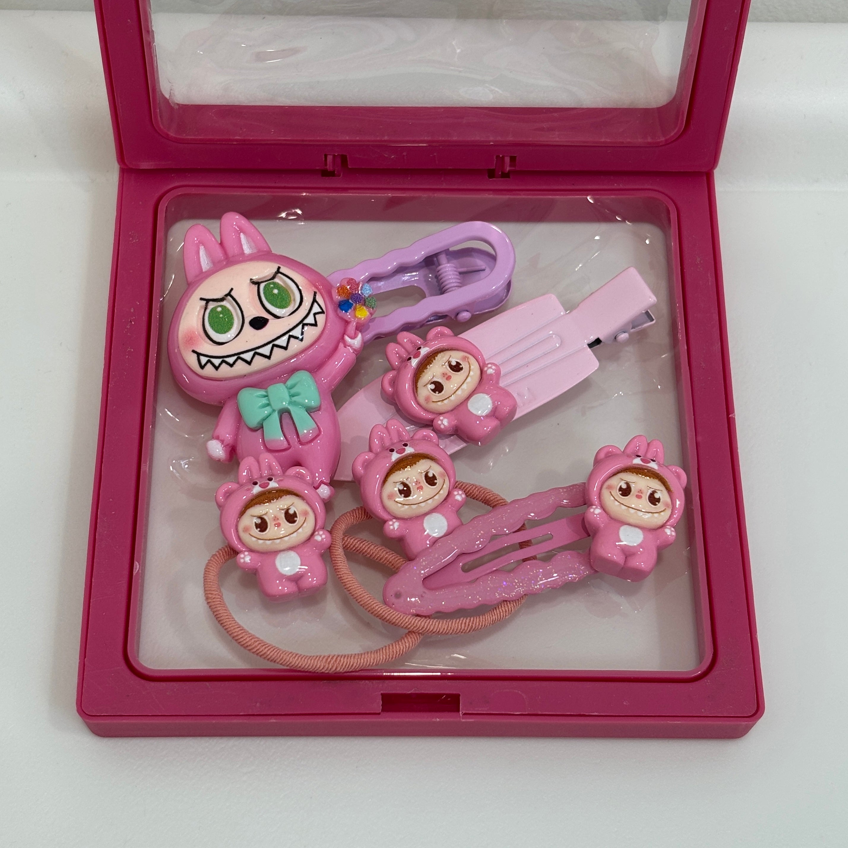 Kawaii Labubu Hair Clip & Scrunchie Set，Labubu Dreamy Hair Clips & Scrunchies Combo，Cute Animal Hair Accessories Bundle（MO KOKO）