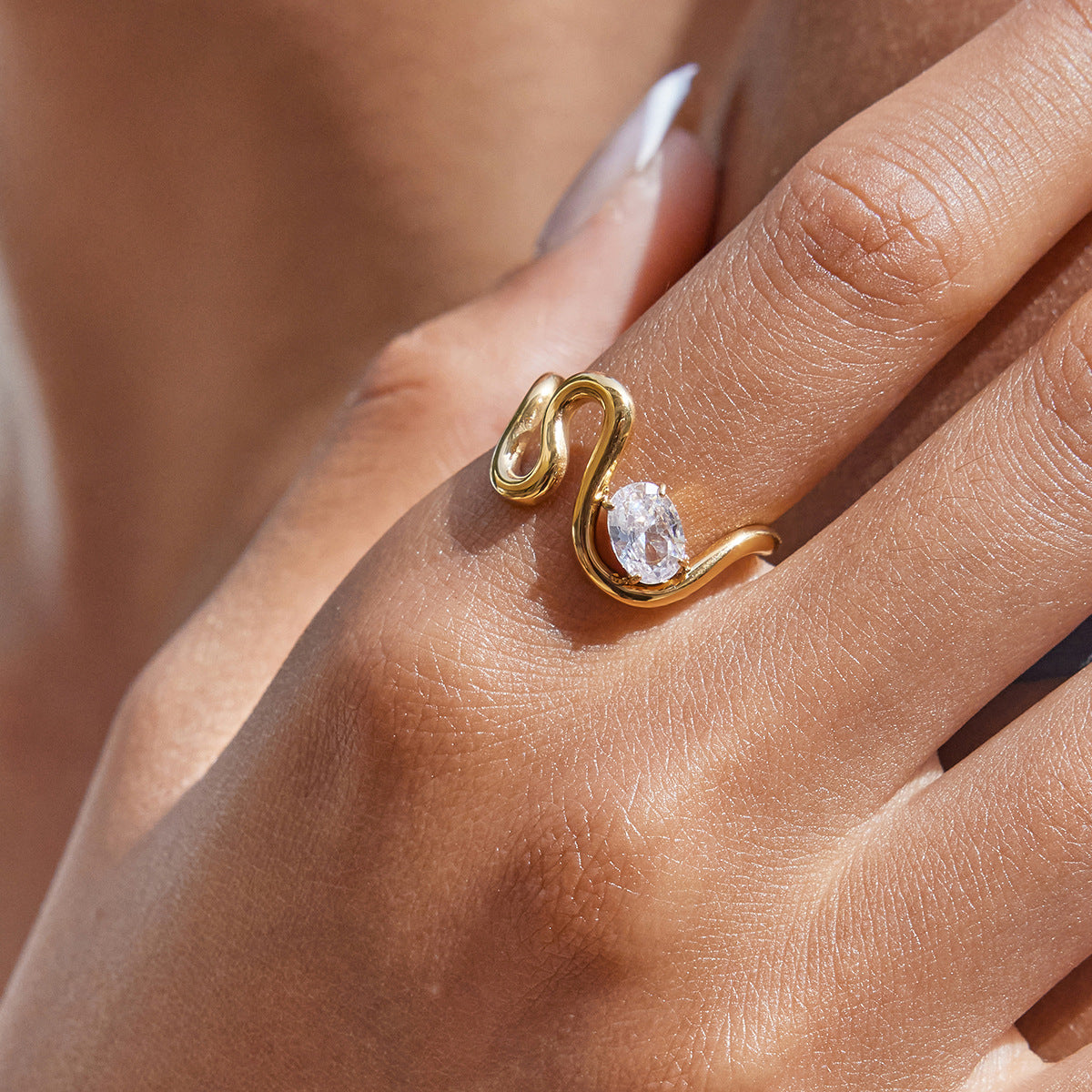 Fade-Resistant Zircon Titanium Steel Ring | Light Luxury Statement Band