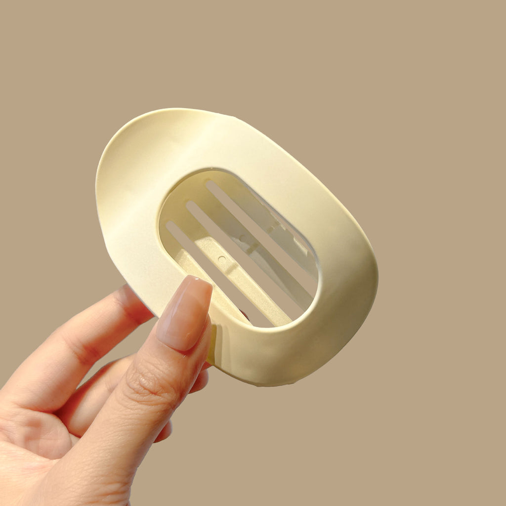 No-Pinch Abalone-Shaped Claw Clip for Women | Round Flat Curved Hair Accessory