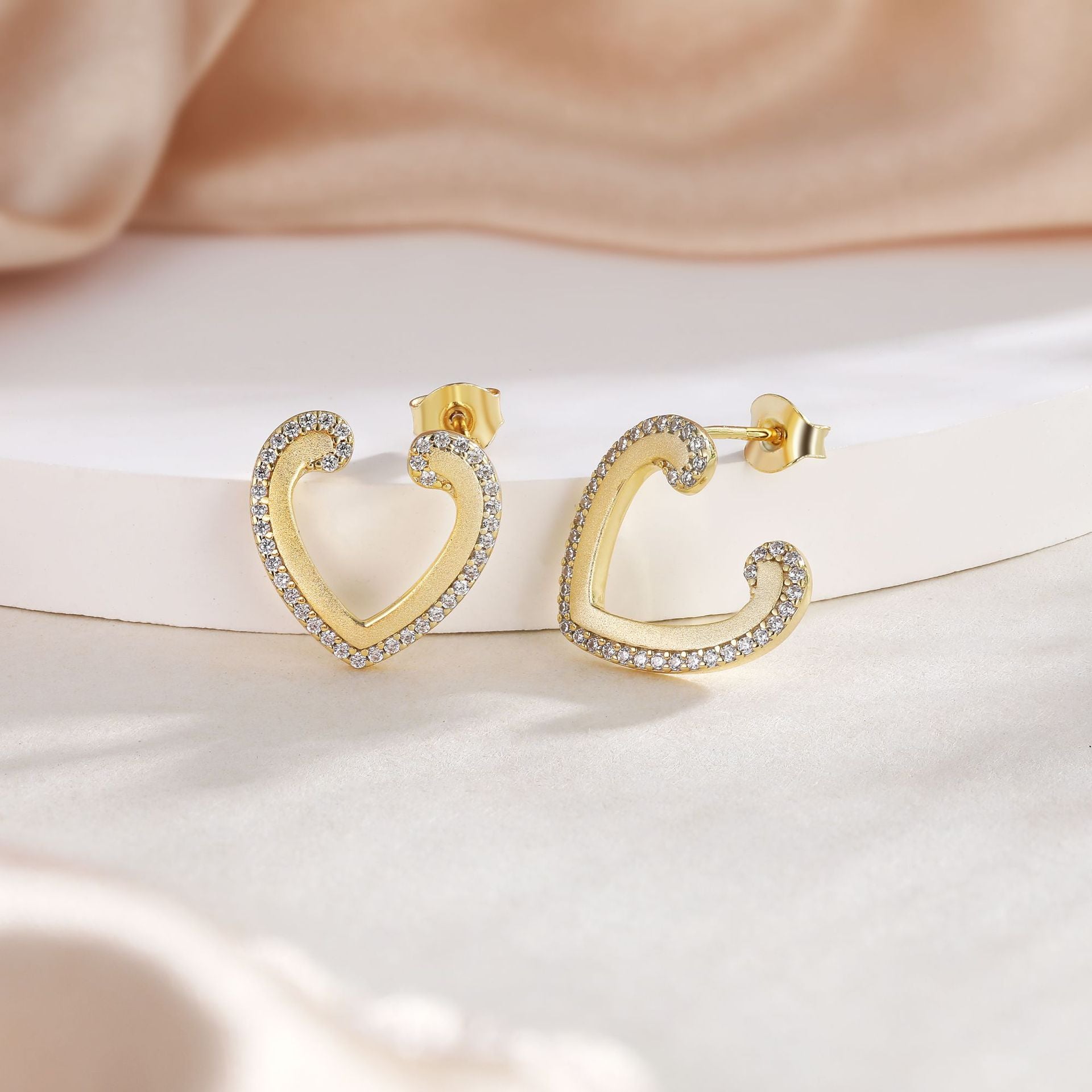 ‌Minimalist S925 Silver Heart Stud Earrings – Hypoallergenic Gift for Her, Handmade