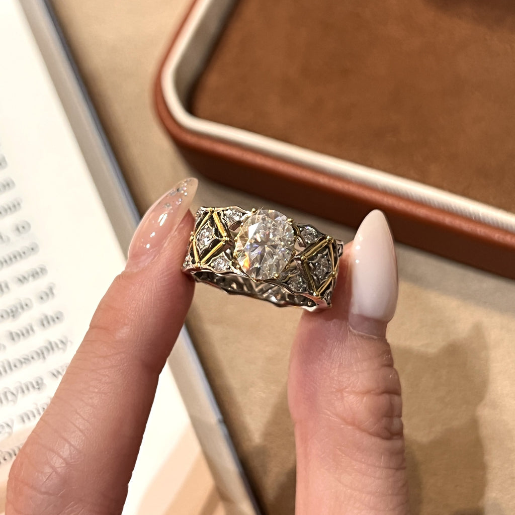 ‌Victoria 2-Carat Oval Moissanite Ring for Women, Sterling Silver Vintage Elegant Ring, 7x9mm Light Luxury Jewelry Gift